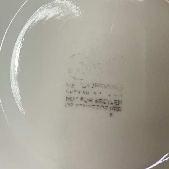 Corelle Meadow Saucer Green Line - Picture 2 of 5